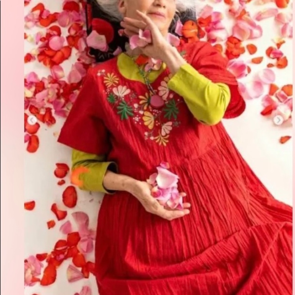 Kordelia Embroidered Dress